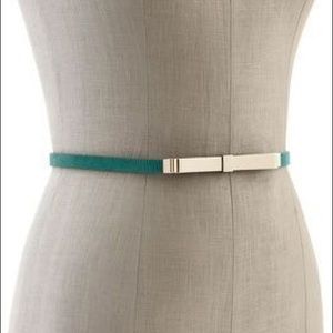 🆕 WHBM Julep Skinny Metal Bow Belt S (4/6)